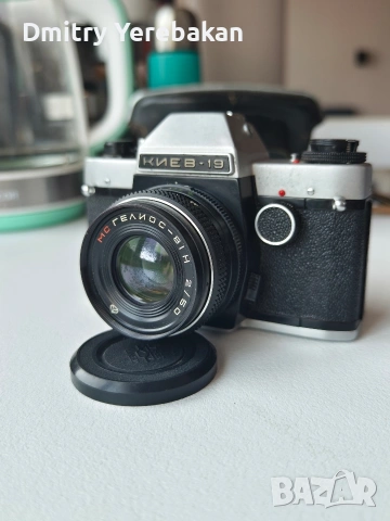 Vintage фотоапарат Kiev-19 + Helios-81H 50mm f/2