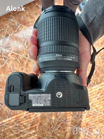 Nikon D5500, снимка 2 - Фотоапарати - 52178745