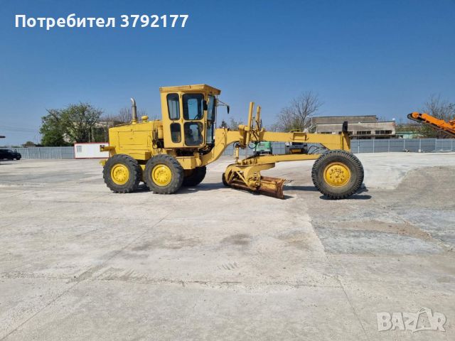 Употребяван грейдер Komatsu GD605R-2, снимка 1 - Индустриална техника - 46375394