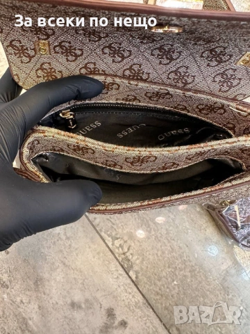 Guess Дамска Чанта Гес - Различни Цветове Код E1318, снимка 4 - Чанти - 53758444