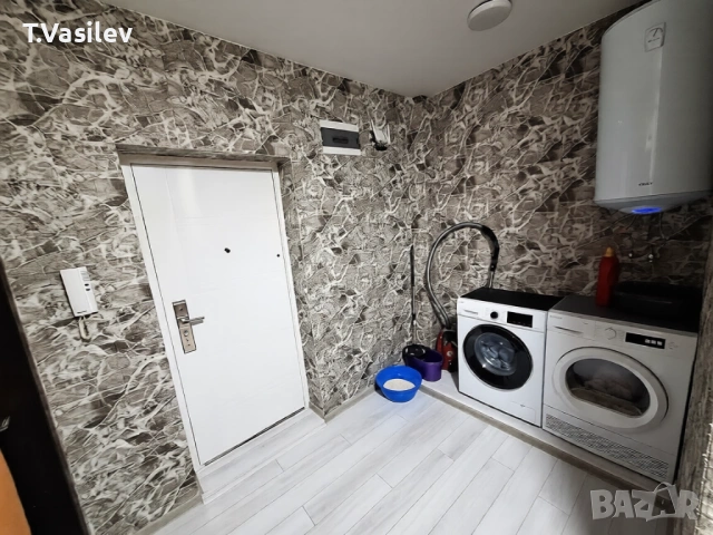 Тристаен апартамент | Широк център | Благоевград, снимка 11 - Апартаменти - 53877936