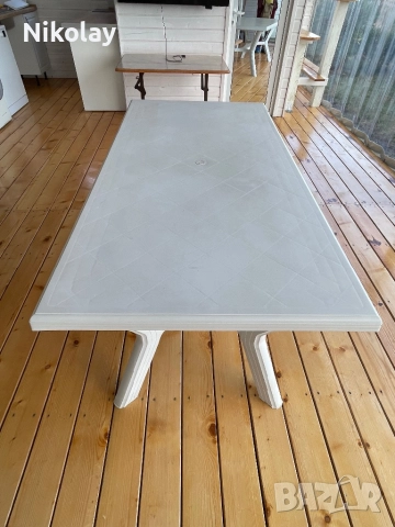 Голяма градинска маса, снимка 2 - Градински мебели, декорация  - 51548540