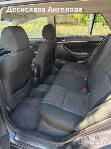 Toyota Avensis, снимка 11 - Автомобили и джипове - 51374465