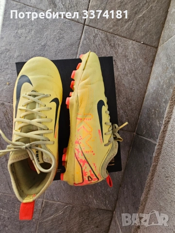 Детски бутонки Nike JR Air Zoom Vapor, снимка 2 - Детски маратонки - 54243179