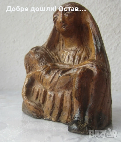 3 различни:  ПИЕТА  фигура, пластика, статуетка Исус Религия Микеланджело, снимка 1