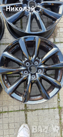 Оригинални Мазда 18 цола, снимка 4 - Гуми и джанти - 53899957