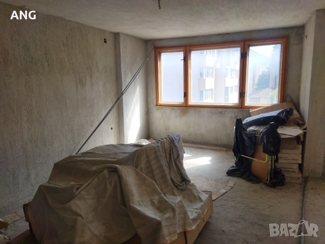 Продава четиристаен апартамент с гараж в гр.Смолян, снимка 8 - Апартаменти - 51654175