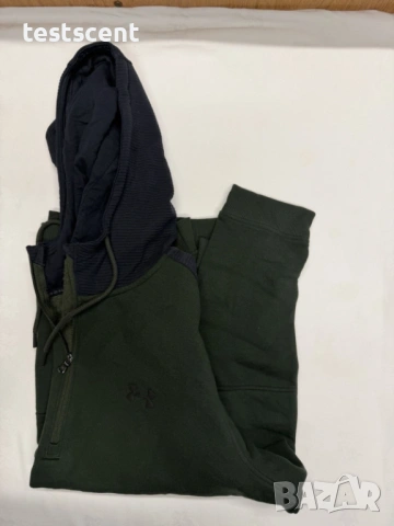 Суичър Under Armour Fleece Threadborne hoodie худи Размер XL – НОВ, неизползван olive green & black, снимка 2 - Суичъри - 53591173