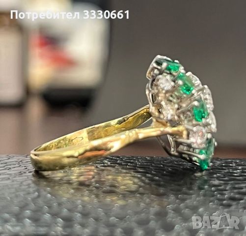 Златен пръстен с брилянти и изумруди, снимка 5 - Пръстени - 45826584