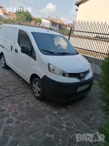 Nissan nv 200, снимка 7 - Автомобили и джипове - 46606038