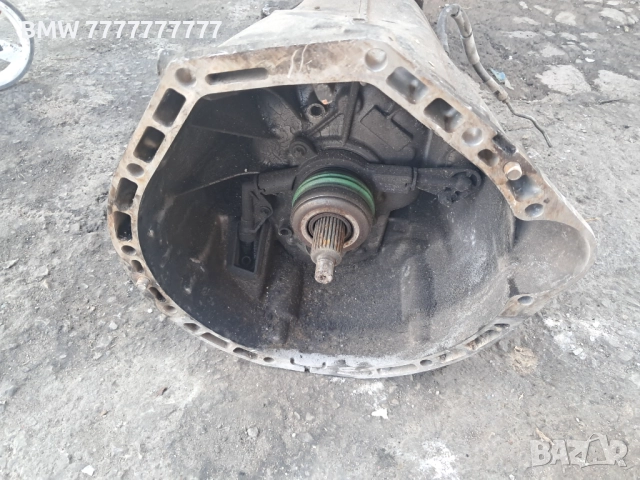 6-степена скоростна кутия Mercedes- 203 в перфектно състояние е цената е по договаряне