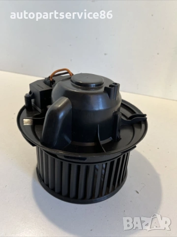 Мотор за вентилатор на парното за Skoda Octavia 2.0 TDI Estate (2009) 219440341 