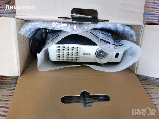 Проектор BenQ TH681 Projector, 1920 x 1080 Full HD 3D, 3000 Lumen, снимка 6 - Плейъри, домашно кино, прожектори - 54171730