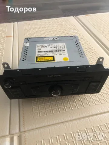 Audi a4 b8 мултимедия навигация и cd changer, снимка 2 - Аксесоари и консумативи - 47535168