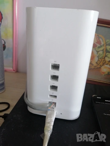 Apple AirPort Extreme A1521 EMC 2703 (6th Gen) Wireless Router, снимка 4 - Рутери - 50837458