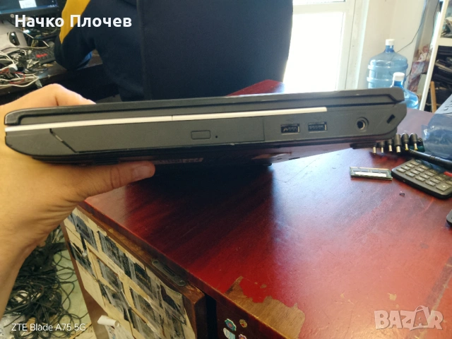 Лаптоп Fujitsu Amilo Pi3660 | 18.4" екран – Идеален за филми и работа, снимка 9 - Части за лаптопи - 54300434