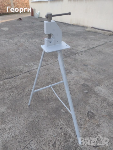 Тръбно менгеме, снимка 3 - Менгемета - 53730795