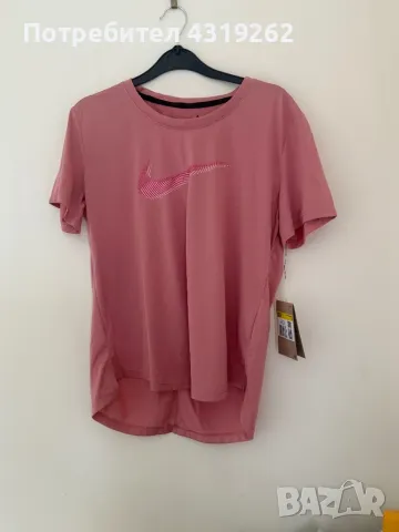 Дамска тениска Nike, снимка 1 - Тениски - 48970910