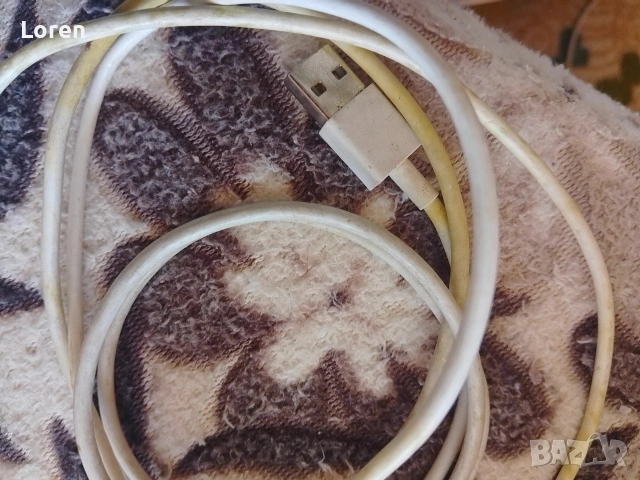 Подарявам!Два кабела работещи , снимка 4 - Части и Платки - 53580533