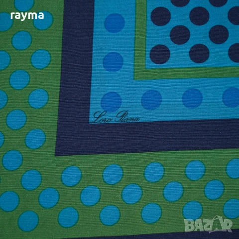 Шал Loro Piana естествена коприна принт точки, снимка 3 - Шалове - 51227618