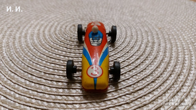 Стара играчка , снимка 2 - Колекции - 53756363