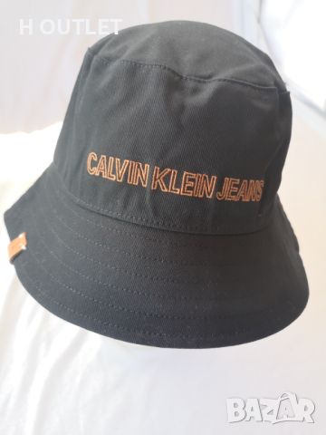 Оригинална шапка тип идиотка CALVIN KLEIN OS /518/, снимка 1 - Шапки - 46502166