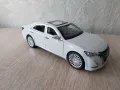 toyota crown мащаб -1:24, снимка 1