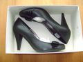 Продавам стилни дамски обувки, снимка 1 - Дамски елегантни обувки - 45336629