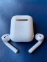 Apple AirPods 2 оригинални слушалки в  отлично състояние, снимка 1 - Слушалки, hands-free - 45638478