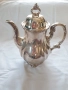 Посребрен порцеланов чайник, снимка 1