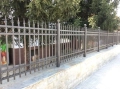 Метална масивна ограда от метални профили и орнаменти, снимка 3