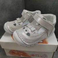 НОВИ Ортопедични сандали за момиченце, снимка 1 - Детски сандали и чехли - 45250455