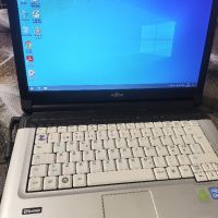 Продавам Лаптоп Fujitsu Lifebook S710, снимка 1 - Лаптопи за дома - 45125807