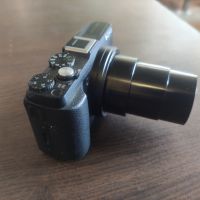 Джобен фотоапарат с голям zoom 30x, 20 MP, SONY HX60 с 2 батерии., снимка 3 - Фотоапарати - 45396773