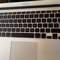 MacBook Air 13'' 2014, снимка 7 - Лаптопи за дома - 45133930
