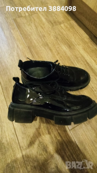 Детски лачени лоуфъри, снимка 1