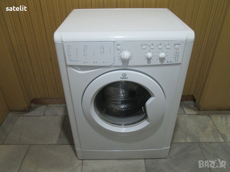 Продавам пералня INDESIT IWC6103 запазена за части или ремонт, снимка 1