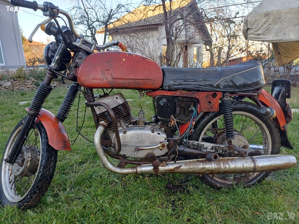 Мотор MZ,год.1985 за части, снимка 1