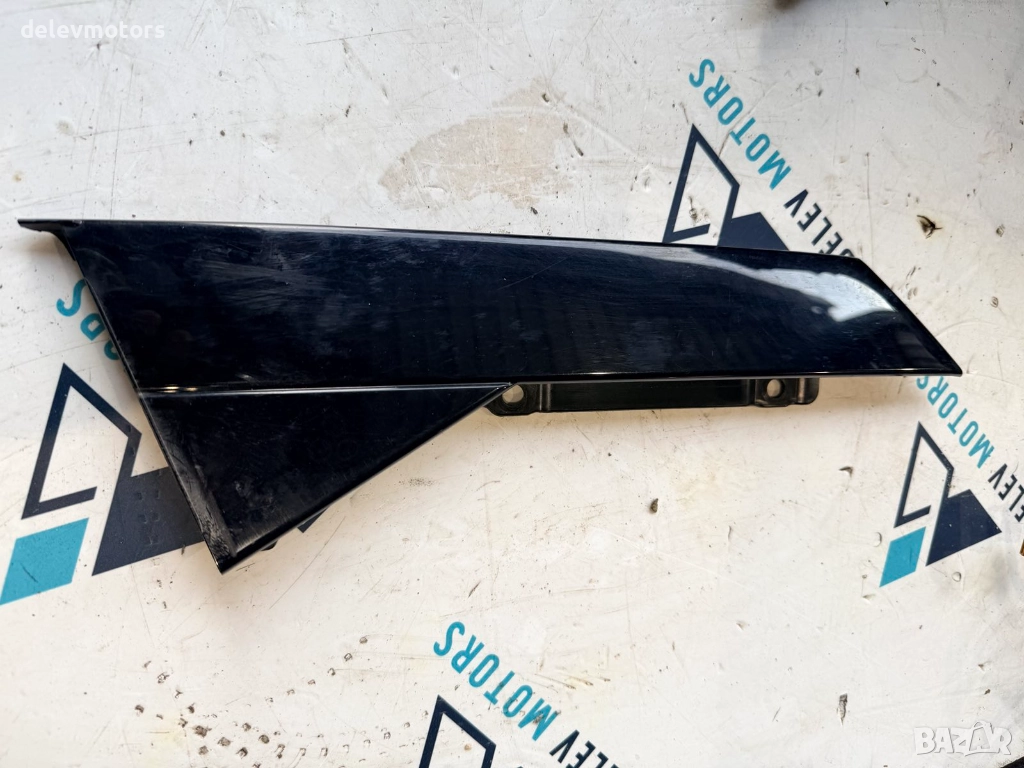 8V5839904 лайсна за прозорец на задна дясна врата от Audi A3 1.0 TFSI, двигател CHZ, снимка 1