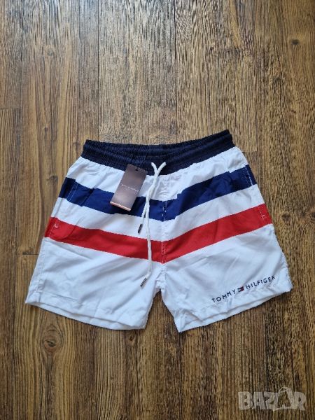 Страхотни мъжки къси шорти за плаж TOMMY HILFIGER  бански , нови, размер S,M, L,XL,2XL, 3XL , снимка 1