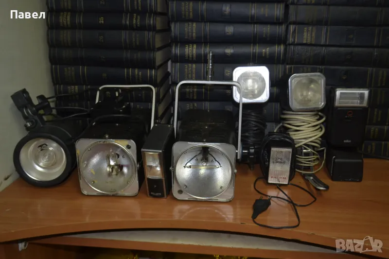 Сет светкавици за студийно осветление multiblitz min-spot 200 и delicacy 120, снимка 1