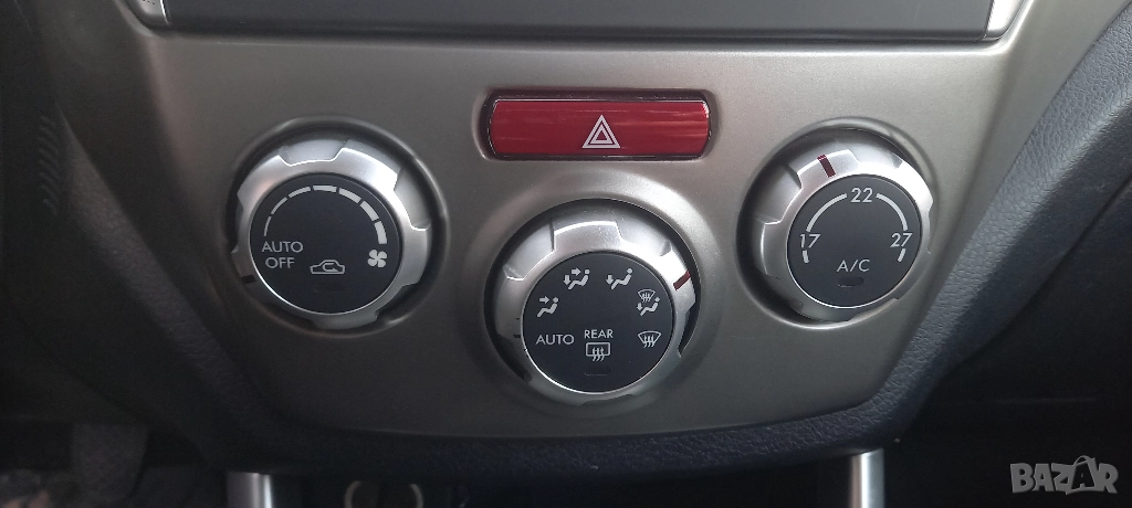 Панел климатик Subaru Forester III, снимка 1