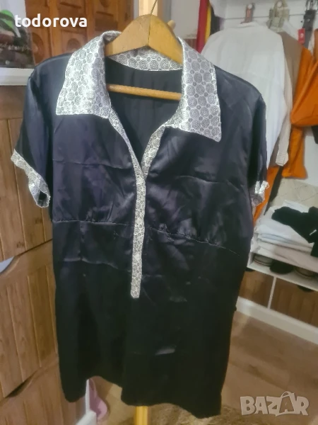 риза сатен с колан черна, снимка 1