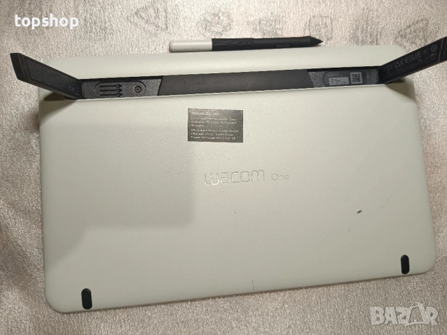 Мострен Wacom One DTC133 таблет за рисуване, 13,3-инчов за Mac, PC и Chromebook, редактиране..., снимка 14 - Таблети - 51598446