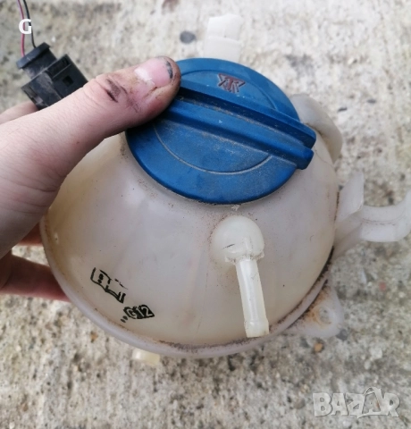 Разширително Казанче съд VW  Volkswagen , снимка 2 - Части - 52630332