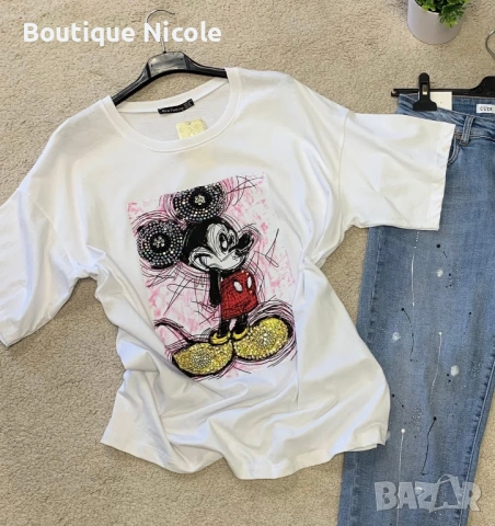 Дамски дънки и тениска , снимка 2 - Комплекти - 53620639