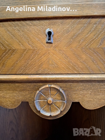 Винтидж ъглов шкаф с богата дърворезба , снимка 8 - Шкафове - 52428710