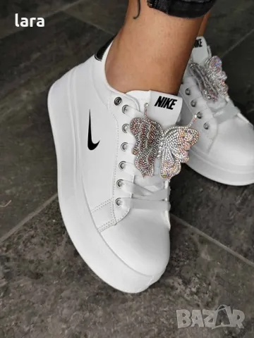 дамски маратонки Nike 🌸🌸🌸, снимка 5 - Маратонки - 49147294