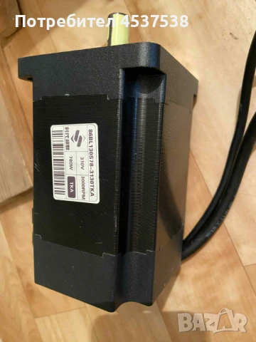 Безчетков DC Мотор 86BL130S78-3130TKA 785W, 3000RPM, 310V