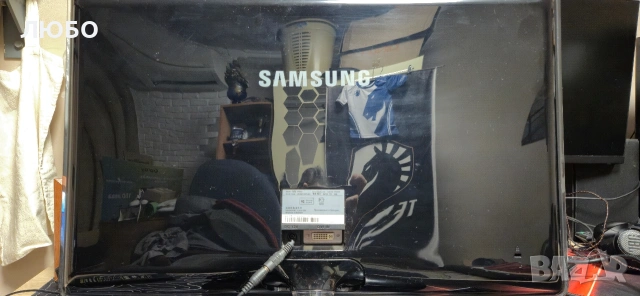 Монитор Samsung SyncMaster P2370, снимка 4 - Монитори - 53879925